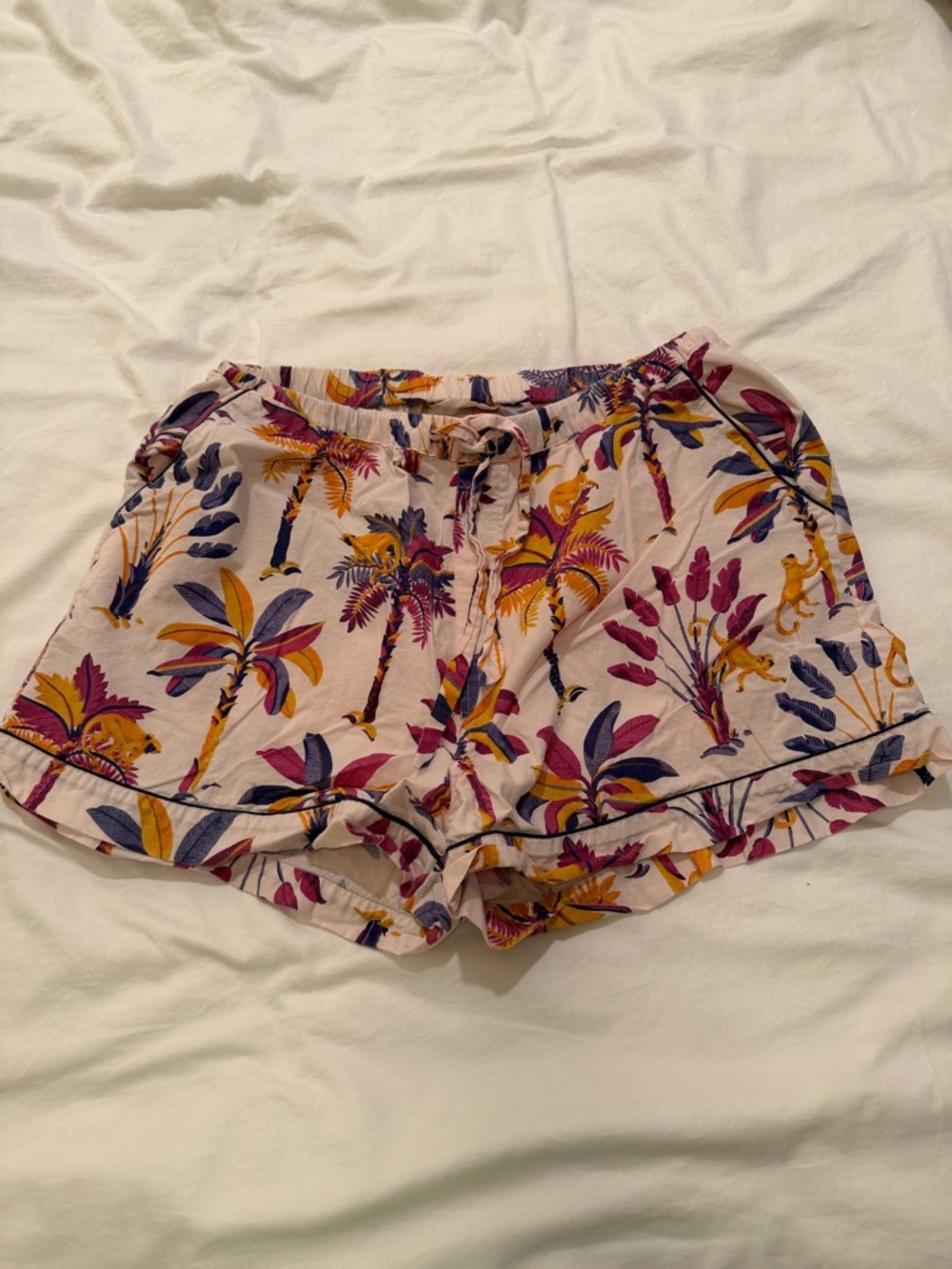Printfresh Short Pajama Set in Tropical Print - Picture 7 of 8